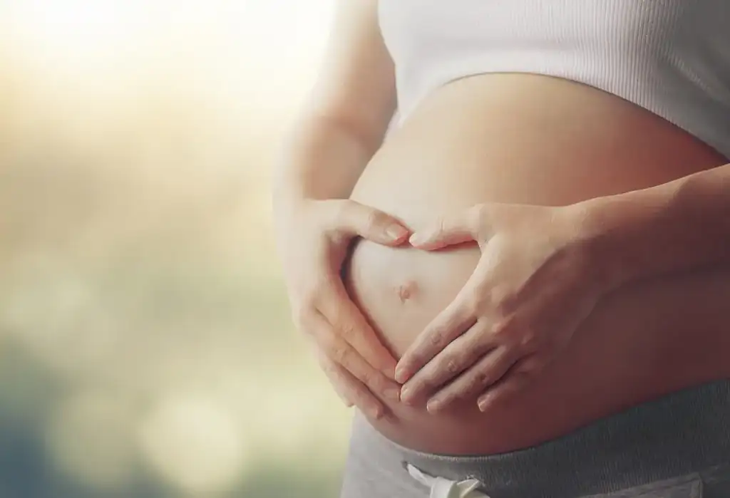Les avantages de l'hypnose pendant la maternité 